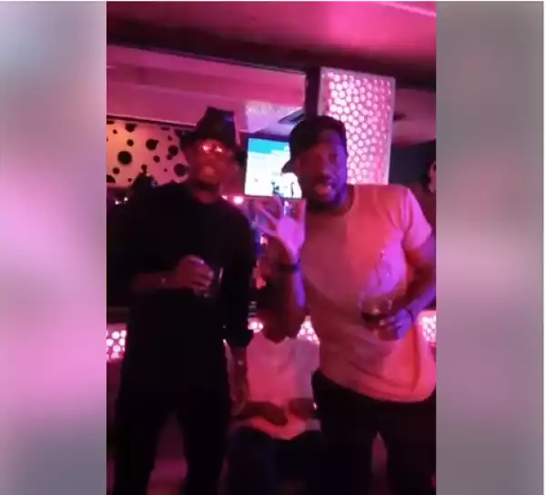 Samuel Eto’o Hangs Out With Peter Okoye In A Nightclub In Cameroon See Photos